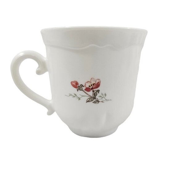 Acropal France White with Floral Accent 6 Oz Coffee Tea Mugs Cups – Set of 4 - Picture 11 of 16